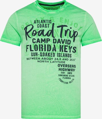 CAMP DAVID Shirt in Green: front