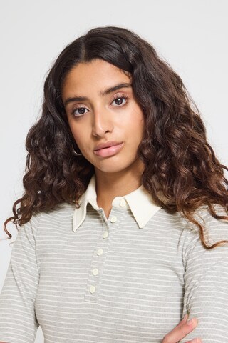 ICHI - Blusa en blanco