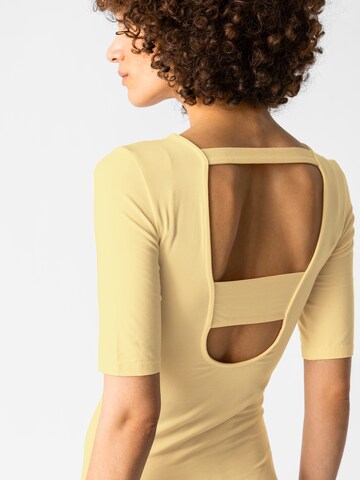 Les Lunes Shirt body 'Charlotte' in Geel