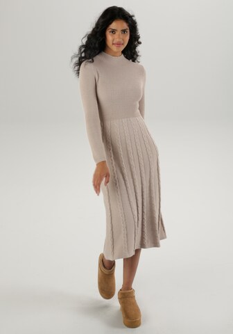 Aniston SELECTED Knitted dress in Beige: front