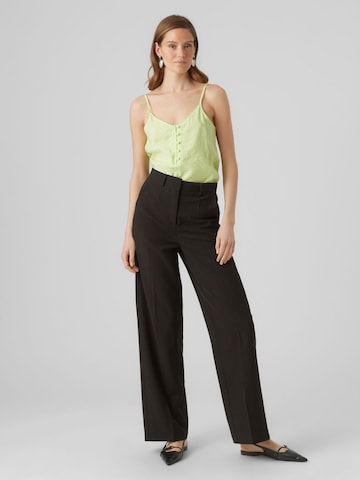 Vero Moda Tall - Blusa 'Queeny' em verde