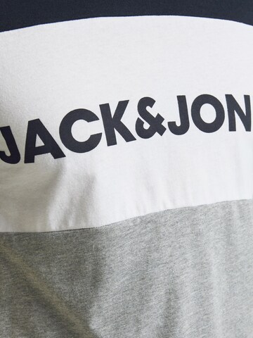 Regular fit Tricou de la JACK & JONES pe albastru