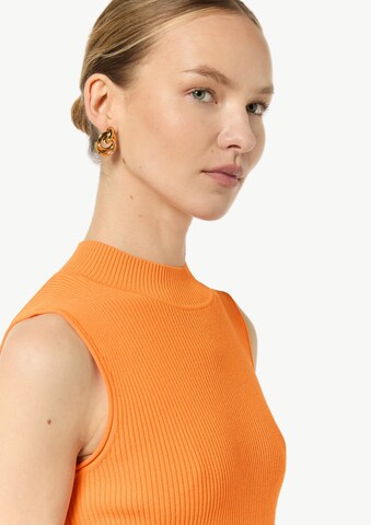 COMMA Top in Orange