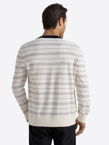 Pullover di Vantory in beige