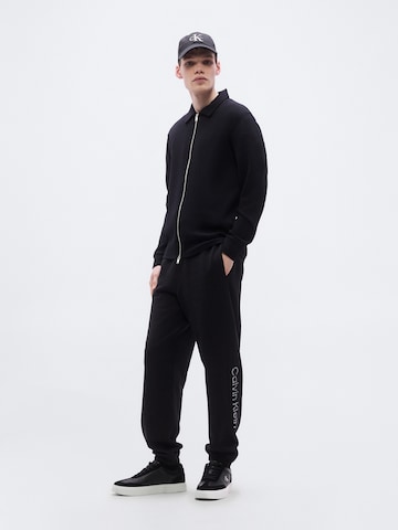 Calvin Klein Loosefit Kalhoty – černá