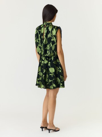 YAS - Vestido 'DASH' en negro