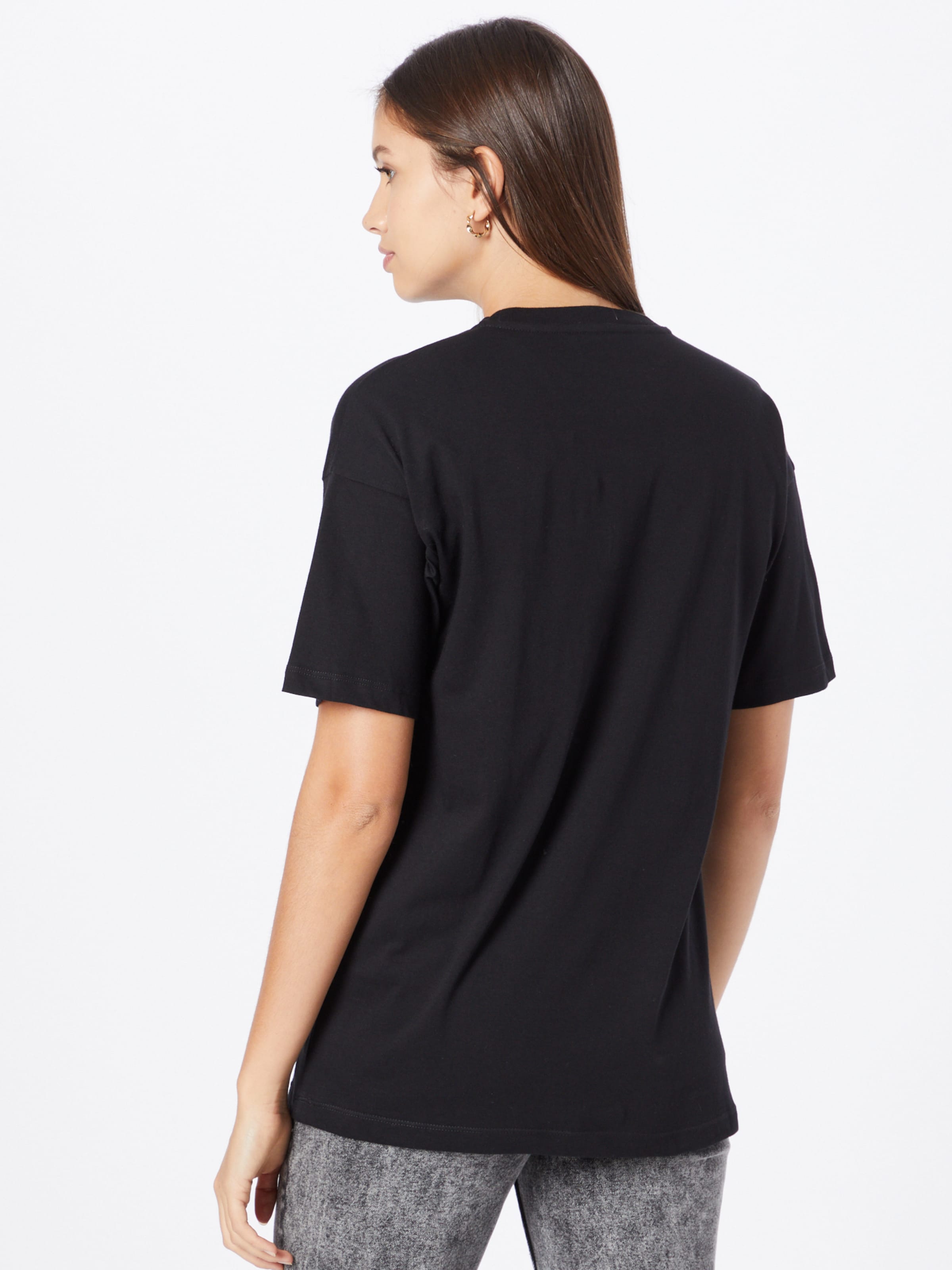 Frauen Shirts & Tops Carhartt WIP T-Shirt in Schwarz - WG12959