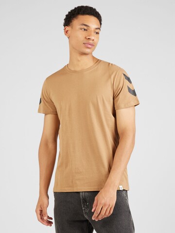 Hummel Performance shirt 'Legacy Chevron' in Brown: front