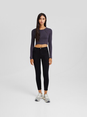 Bershka Skinny Kavbojke | črna barva
