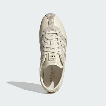 ADIDAS ORIGINALS Σνίκερ χαμηλό 'Tokyo' σε λευκό
