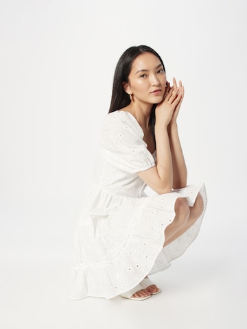 Y.A.S Платье 'KASHO' в Белый