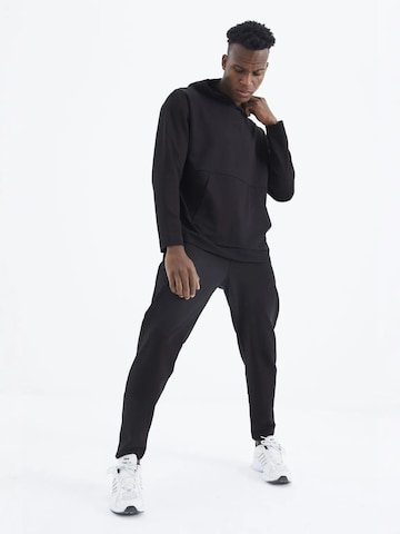 Survêtements Tommy Life en noir