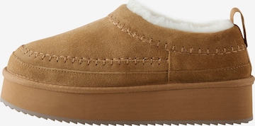 ruda Next Auliniai batai 'Forever Comfort': priekis