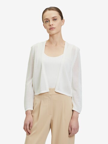 Cardigan Betty Barclay en blanc : devant