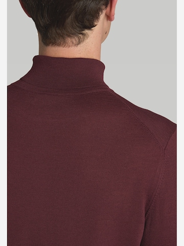 Pullover di MAERZ Muenchen in rosso: dietro