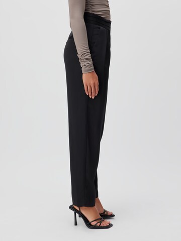 LeGer by Lena Gercke Loose fit Pleat-Front Pants 'Susanne' in Black