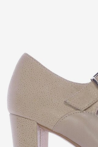 CLARKS High Heels & Pumps in 39,5 in Beige