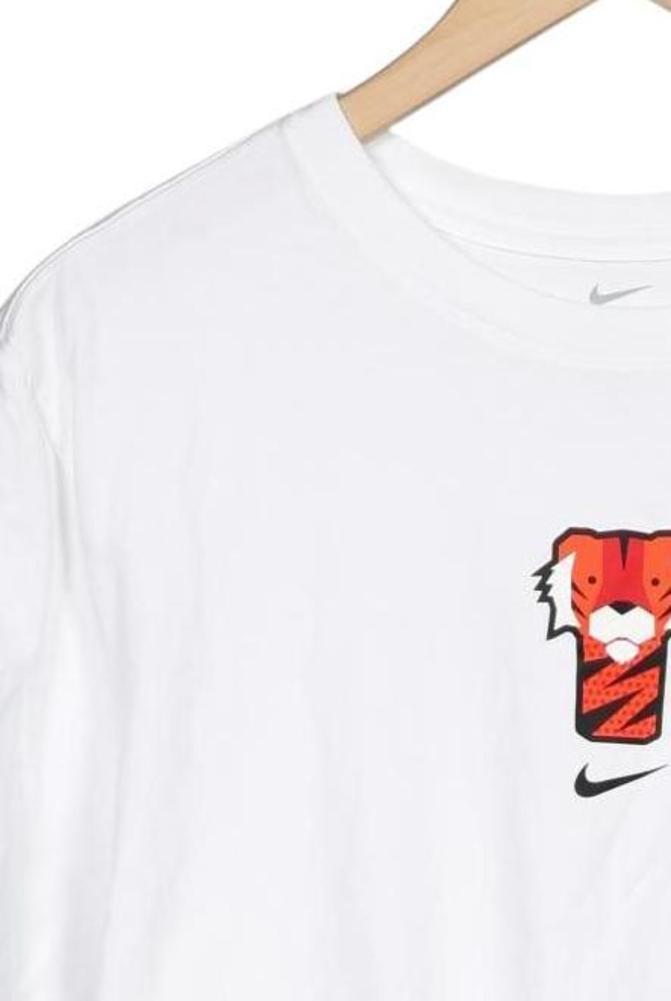 NIKE Shirt in L in White