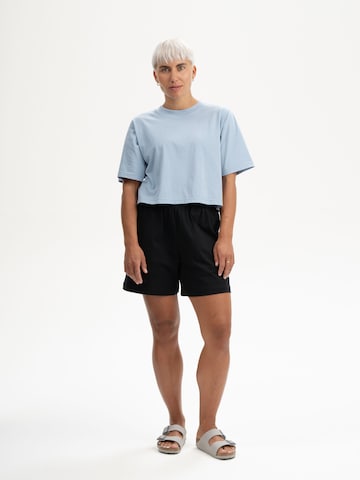 MELA - Camisa 'DESNA' em azul