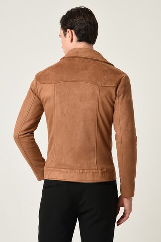 Antioch Übergangsjacke in Braun