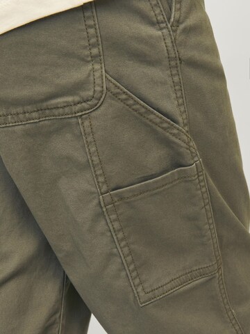 Jack & Jones Junior Regular Trousers in Green