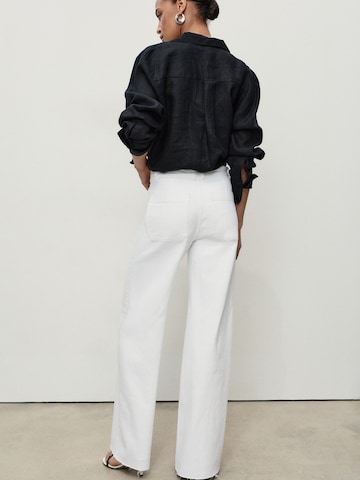 MANGO Wide Leg Jeans 'CATHERIN' i hvid