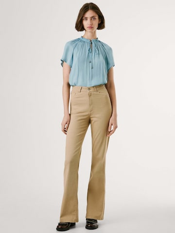 Pepe Jeans Flared Hose 'WILLA' in Beige