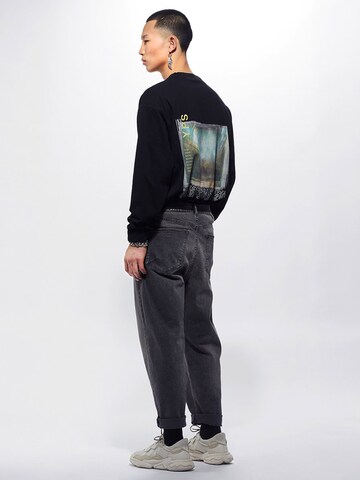 Loosefit Jeans 'Toni' de la Young Poets pe gri