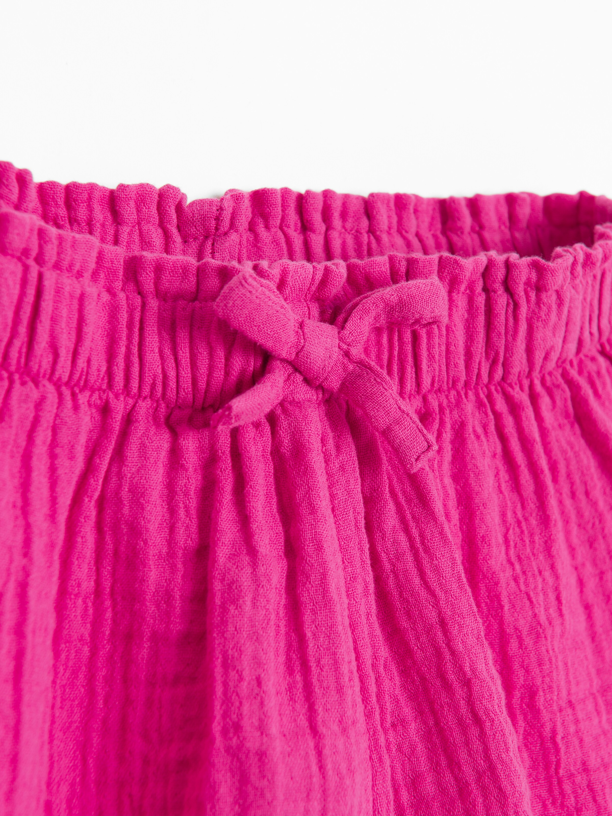 Cool Club Regular Shorts in Pink