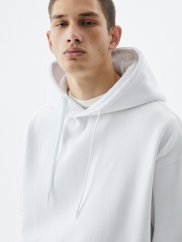 Sweat-shirt Pull&Bear en blanc