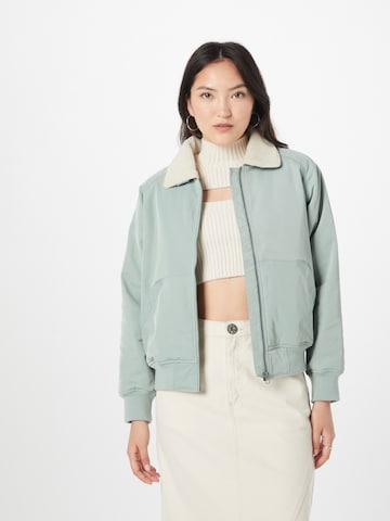 Iriedaily Between-season jacket 'Melly' in Green: front