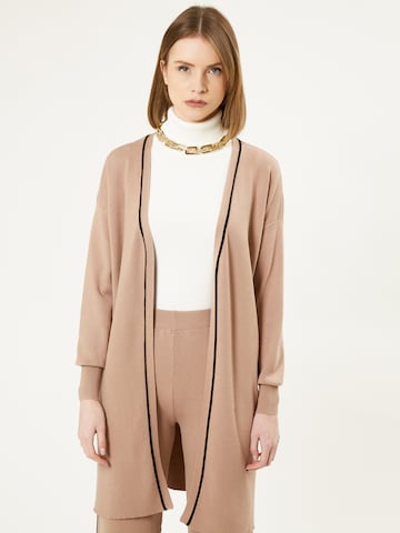 Influencer Strikkejakke i beige: forside