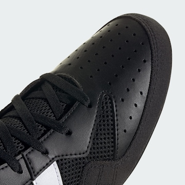 ADIDAS PERFORMANCE - Calzado deportivo 'HVC Plus' en negro