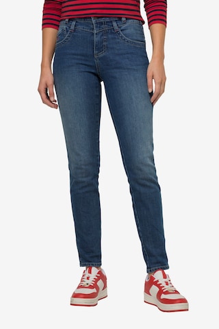 LAURASØN Slim fit Jeans in Blue: front