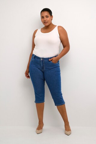 KAFFE CURVE Regular Jeans 'Vicka' in Blue