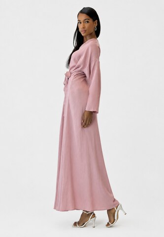 Robe Elara en rose