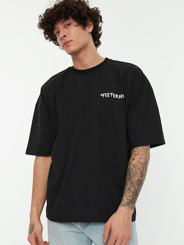T-Shirt Trendyol en noir