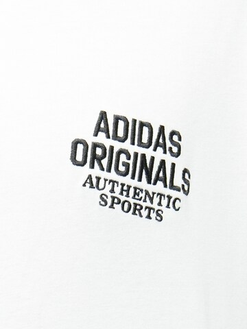 ADIDAS ORIGINALS T-Shirt in Weiß