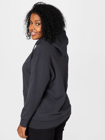 Bluză de molton 'Standard Hoodie' de la Levi's® Plus pe negru