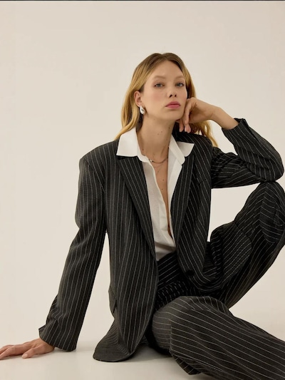 Hiccup Blazer en gris, Vue avec produit