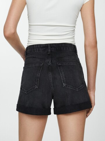 MANGO Regular Shorts 'MOM80' in Schwarz