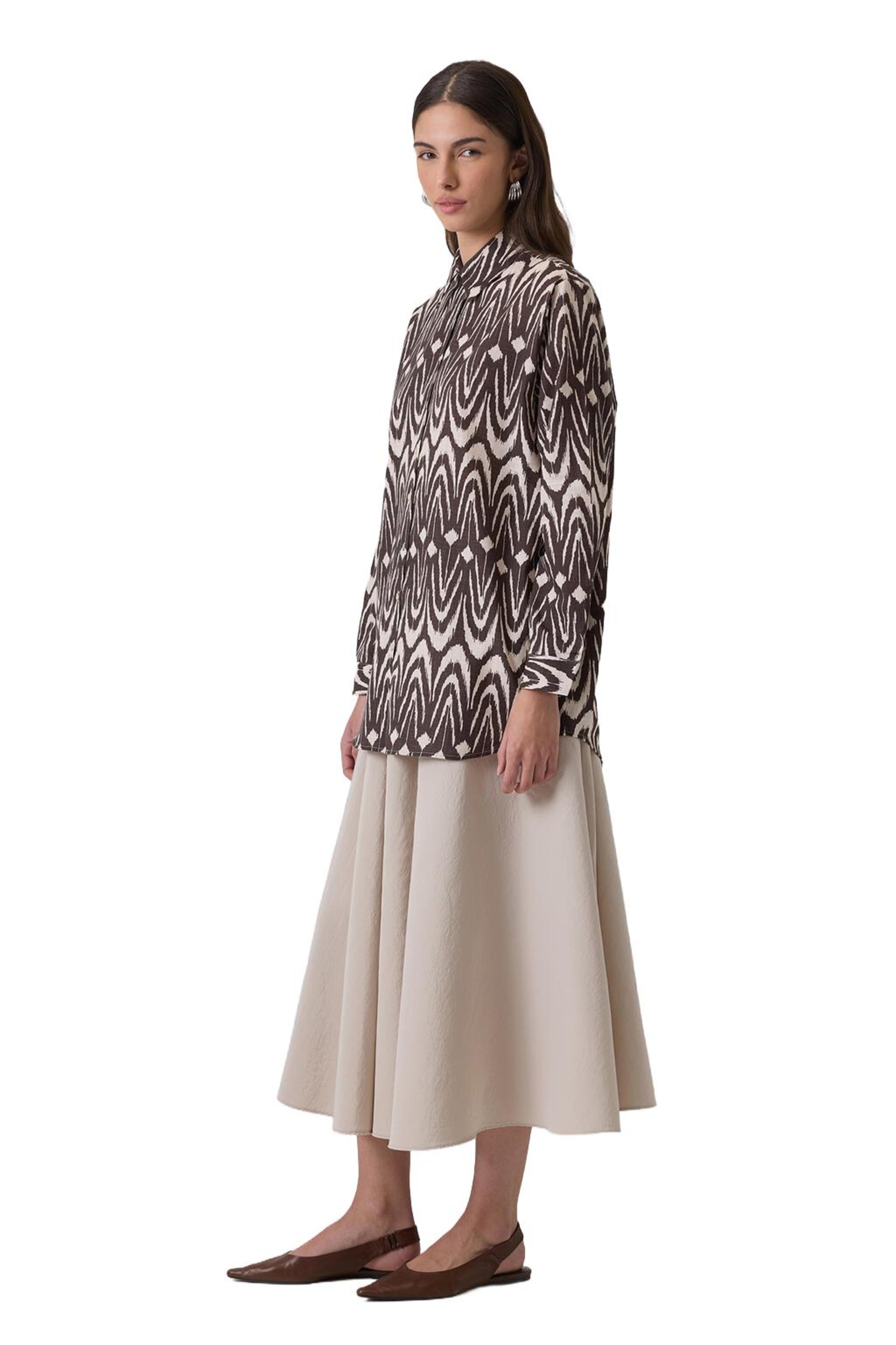 Touche Prive Shirt in Beige: voorkant