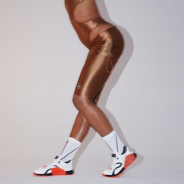 ADIDAS BY STELLA MCCARTNEY Skinny Športne hlače 'True Life Roll-top' | rjava barva