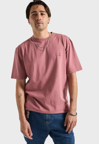 sarkans Trendsplant T-Krekls ' ESSENTIAL ': no priekšpuses