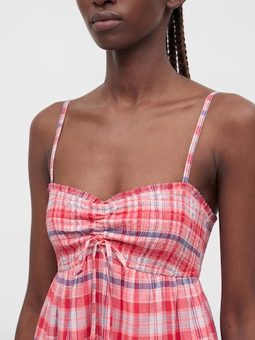 Robe d’été HOLLISTER en rouge