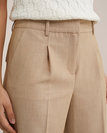 WE Fashion Regular Pleat-Front Pants in Beige