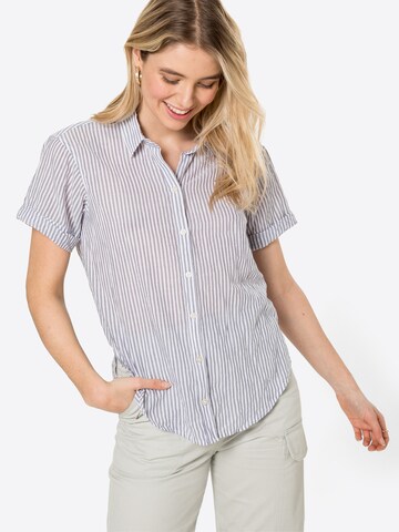 Abercrombie & Fitch Blouse in Blue: front