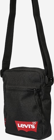 LEVI'S Чанта за през рамо тип преметка в черно: отпред