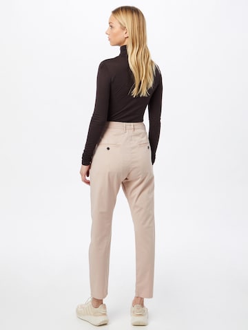 Regular Pantalon chino 'News Edit' HOPE en rose