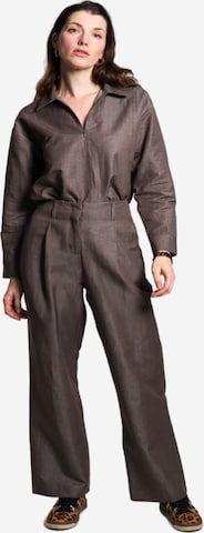 WEARABLE STORIES Broek 'Philine' in Bruin: voorkant